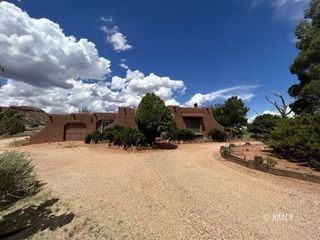 Foreclosed Home - 382 W KANAB CREEK DR, 84741