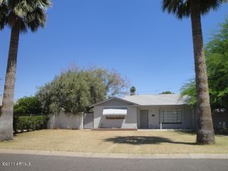 Foreclosed Home - 3032 E ROMA AVE, 85016