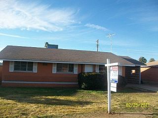 Foreclosed Home - 3009 W MARYLAND AVE, 85017