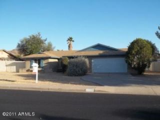 Foreclosed Home - 901 E PARADISE LN, 85022