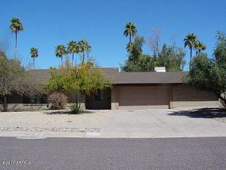 Foreclosed Home - 3718 E GARDEN DR, 85028