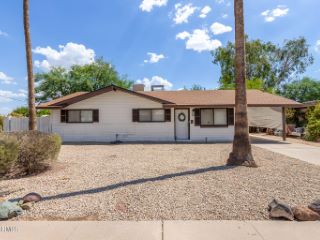 Foreclosed Home - 2301 W SIERRA ST, 85029