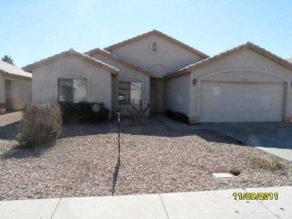 Foreclosed Home - 8915 W EDGEMONT AVE, 85037