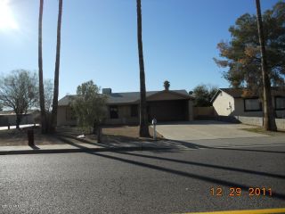 Foreclosed Home - 4215 E ROESER RD, 85040