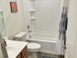 Foreclosed Home - 7644 S TOWEL CREEK DR, 85118