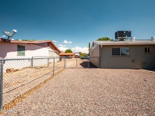 Foreclosed Home - 912 S OCOTILLO DR, 85120