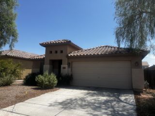 Foreclosed Home - 46137 W STARLIGHT DR, 85139