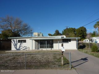 Foreclosed Home - 700 W 12TH ST, 85281