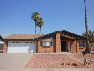Foreclosed Home - 1002 W HERMOSA DR, 85282