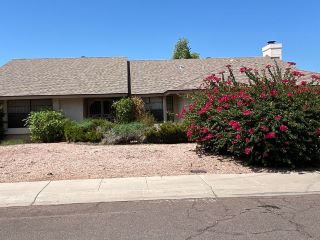 Foreclosed Home - 9208 S KACHINA DR, 85284