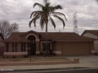 Foreclosed Home - 4107 W WHISPERING WIND DR, 85310