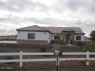 Foreclosed Home - 23029 W PASEO WAY, 85326