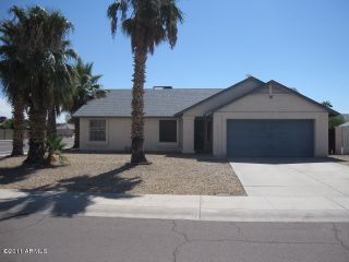 Foreclosed Home - 8703 W LAWRENCE LN, 85345