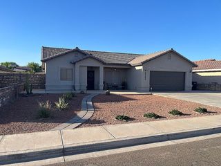 Foreclosed Home - 10210 E 36TH ST, 85365