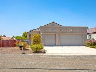 Foreclosed Home - 10766 S DEL RIO, 85367