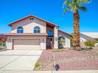 Foreclosed Home - 11890 E VIA LOMA VIS, 85367