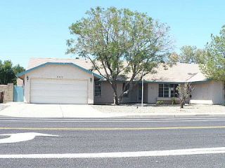 Foreclosed Home - 8102 W SWEETWATER AVE, 85381