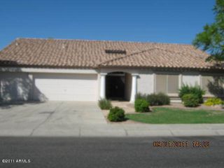 Foreclosed Home - 7958 W ACAPULCO LN, 85381
