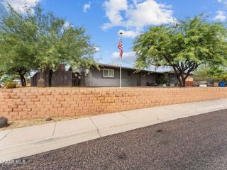 Foreclosed Home - 725 YAQUI DR, 85390