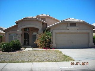 Foreclosed Home - 13722 W VERNON AVE, 85395