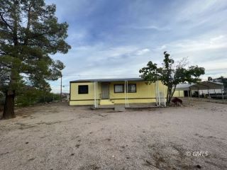 Foreclosed Home - 640 W INDIAN AVE, 85501