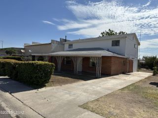 Foreclosed Home - 609 S GILA AVE, 85546