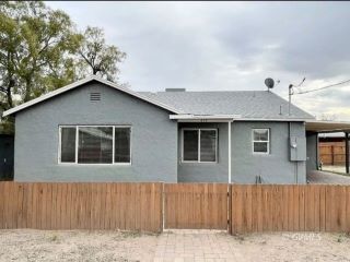 Foreclosed Home - 219 S 5TH AVE, 85546