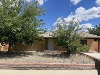 Foreclosed Home - 3812 W FULLER ST, 85552