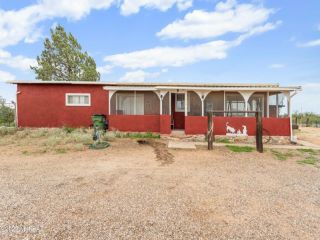 Foreclosed Home - 3227 W SINAGUA PL, 85602