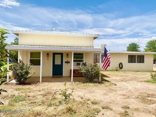 Foreclosed Home - 1420 N H AND H DR, 85602