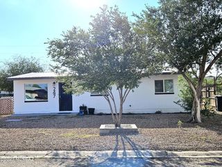 Foreclosed Home - 247 N SCOTT AVE, 85602