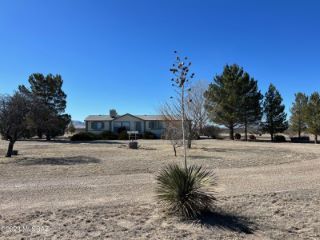 Foreclosed Home - 2271 N HIGHWAY 191, 85606