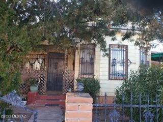 Foreclosed Home - 3728 S TOWNER AVE, 85620