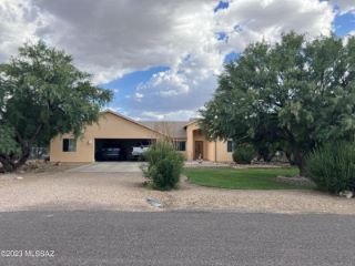 Foreclosed Home - 331 W BRANDING IRON DR, 85630