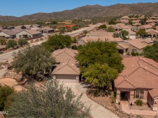 Foreclosed Home - 5389 W WINDING DESERT DR, 85658