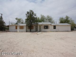 Foreclosed Home - 832W W BUDMOORE TER # T, 85705