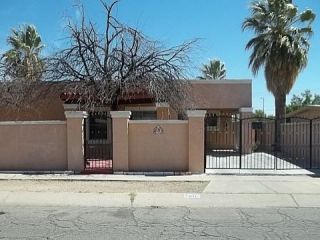 Foreclosed Home - 401 W CALLE GARCIA, 85706