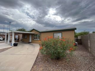 Foreclosed Home - 6278 S FLOWING WATER PL, 85706