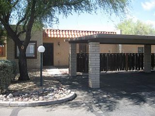 Foreclosed Home - 8932 E CALLE NORLO, 85710