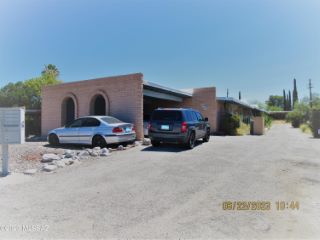 Foreclosed Home - 910 N CAMINO SECO, 85710