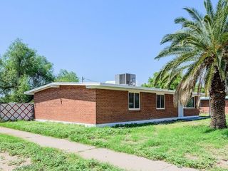Foreclosed Home - 6160 E 29TH ST, 85711