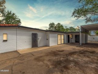 Foreclosed Home - 3074 N ALVERNON WAY, 85712