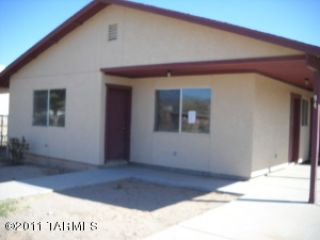 Foreclosed Home - 945 W 25TH ST, 85713