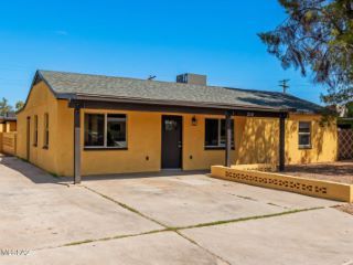 Foreclosed Home - 2210 S MIRAMONTE STRA, 85713