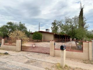 Foreclosed Home - 2314 E 35TH ST, 85713