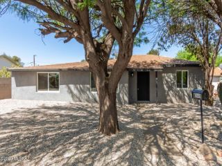 Foreclosed Home - 2649 N TUCSON BLVD, 85716