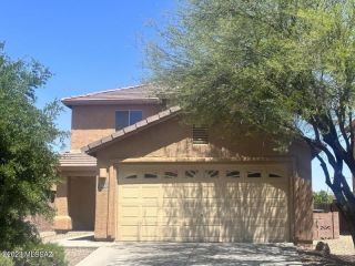 Foreclosed Home - 2843 S PANTANO EDGE DR, 85730