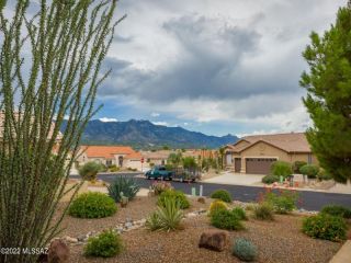 Foreclosed Home - 65696 E MESA RIDGE CT, 85739