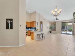 Foreclosed Home - List 100686105
