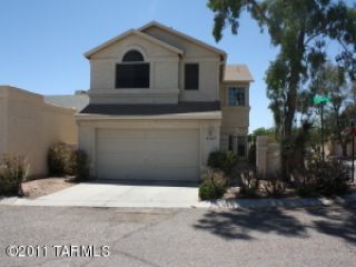 Foreclosed Home - 8749 N LYRA LN, 85742